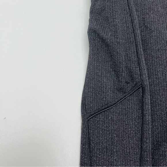 Lululemon Speed Up Tights - Herringbone, Size 8 - Picture 4 of 7